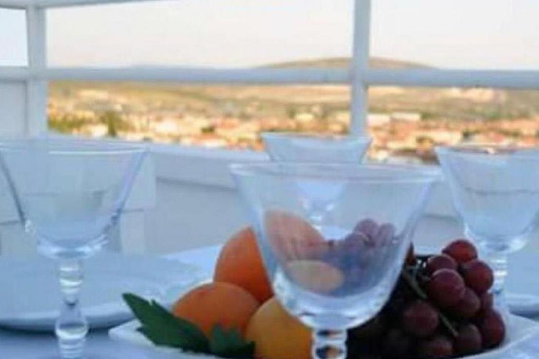 Beyaz Ev Hotel Alacati Exterior foto