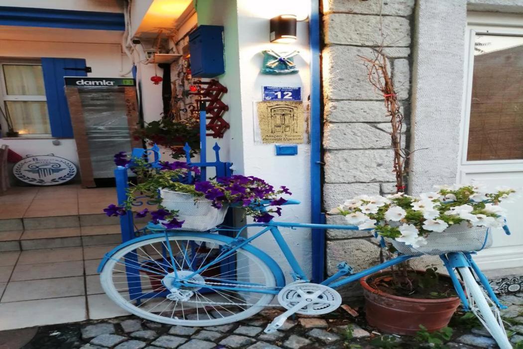 Beyaz Ev Hotel Alacati Exterior foto