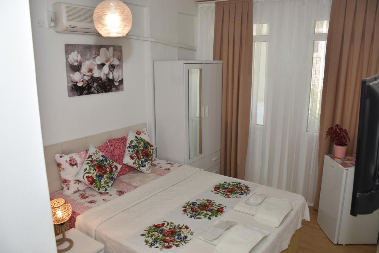Beyaz Ev Hotel Alacati Exterior foto